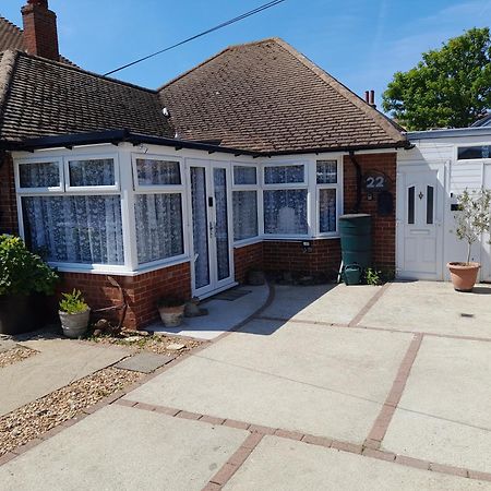 The Homestay Get Away Margate Esterno foto