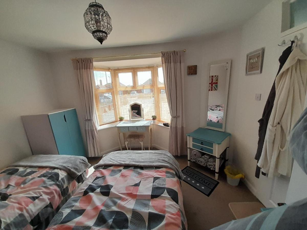 The Homestay Get Away Margate Esterno foto